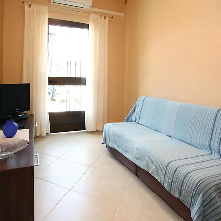 1 Bedroom Awesome In Porec Apartment *